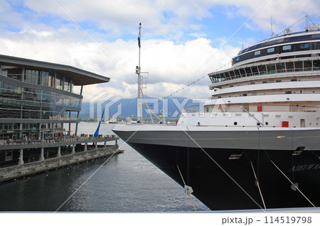 Convention center and cruise ship in Vancouver, British Columbia, Canada Convention center and cruise ship in Vancouver, British Columbia, Canada 114519798