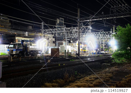 深夜の激闘… 高架化に向け線路切替工事中『春日部～北春日部駅間』上り本線 114519927