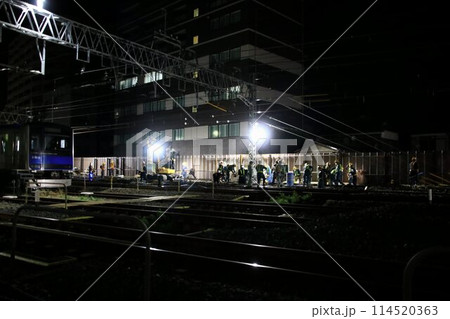 深夜の激闘… 高架化に向け線路切替工事中『春日部~北春日部駅間』上り本線 深夜の激闘… 高架化に向け線路切替工事中『春日部~北春日部駅間』上り本線 114520363