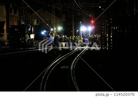 深夜の激闘… 高架化に向け線路切替工事中『春日部~北春日部駅間』上り本線 深夜の激闘… 高架化に向け線路切替工事中『春日部~北春日部駅間』上り本線 114520370