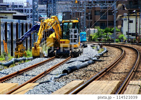 進む準備段階… 高架化に向け線路切替工事を目前に控えた『春日部～北春日部駅間』上り本線 114521039