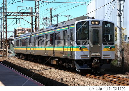 【JR東日本】E127系（南武支線：小田栄駅） 114525402