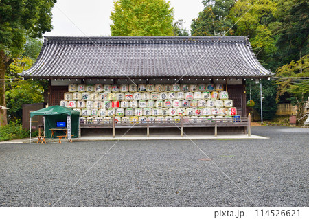 京都　松尾大社　酒樽（京都府京都市西京区） 114526621