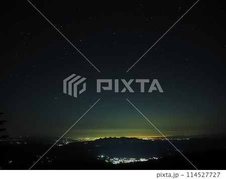 5月、午前3時の星と関東平野の光 114527727
