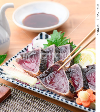 鰹のたたき 鰹のたたき 114529306