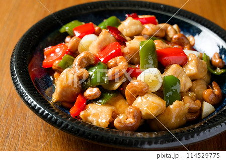 鶏肉のカシューナッツ炒め 鶏肉のカシューナッツ炒め 114529775