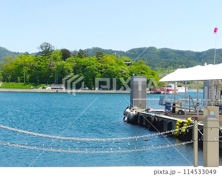 湾岸より神社を望む 114533049