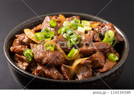 牛ハラミ焼肉丼 114534390