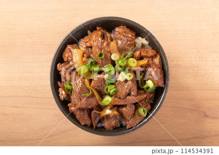 牛ハラミ焼肉丼 114534391