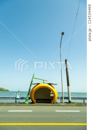 フルーツバス停 ミカンのバス停【長崎県諫早市小長井町】 114534469