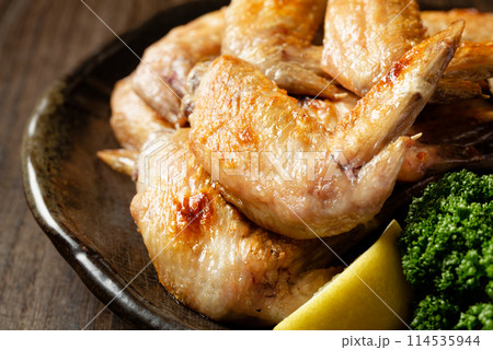 手羽先の塩焼き 手羽先の塩焼き 114535944
