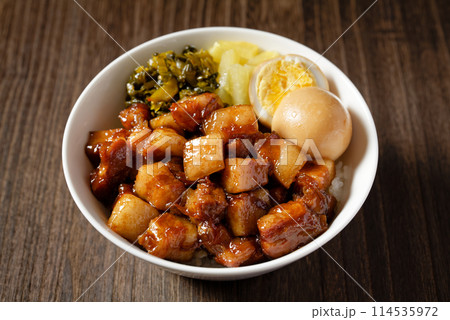 ルーロー飯 114535972