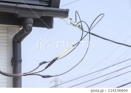 電気の引き込み　住宅 引き込み線 114536604