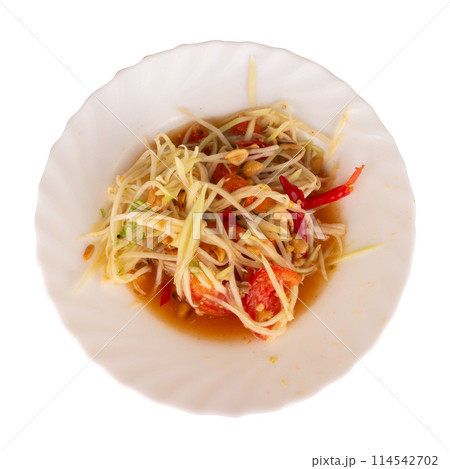 papaya salad isolated on white background. papaya salad isolated on white background. 114542702
