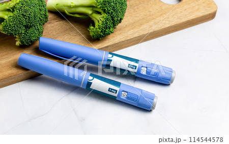 Ozempic Insulin injection pen or insulin cartridge pen for diabetics. Ozempic Insulin injection pen or insulin cartridge pen for diabetics. 114544578
