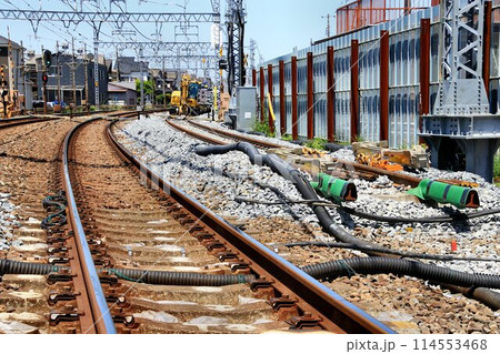 進む準備段階… 高架化に向け線路切替工事を目前に控えた『春日部~北春日部駅間』上り本線 進む準備段階… 高架化に向け線路切替工事を目前に控えた『春日部~北春日部駅間』上り本線 114553468