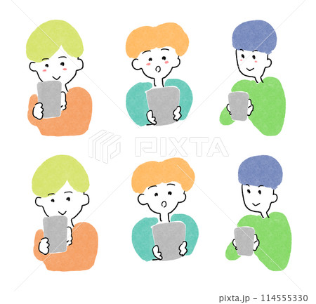 スマホを見ている人物のイラスト 114555330