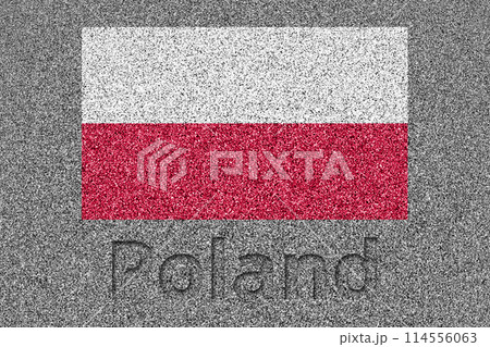 石板の上に描かれたポーランドの国旗と、掘ったような「Poland」の文字 114556063