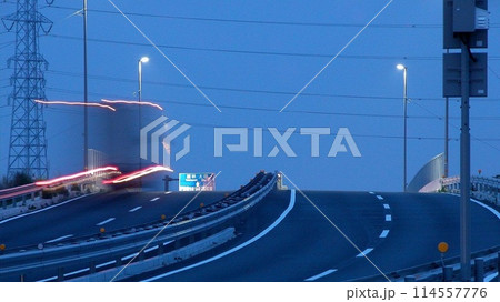 東武伊勢崎線を跨ぐ354号バイパス 境木島跨線橋(2015.6.13) 東毛広域幹線道路 114557776