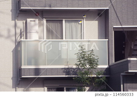 ベランダ　目隠し　樹脂フェンス 114560333