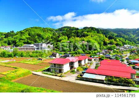 小川村役場周辺を望む(長野県小川村)【2024.5】 114561795