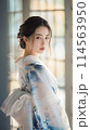 浴衣を着た女性 114563950