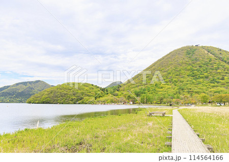 榛名山　榛名富士　榛名湖 114564166