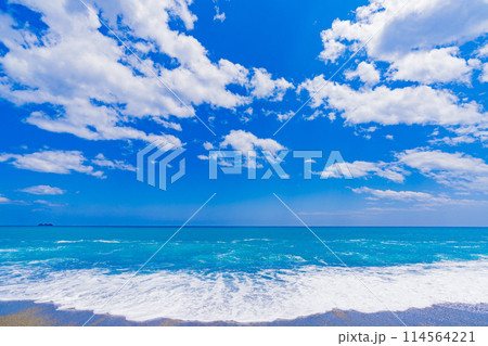 海　海岸イメージ　 114564221