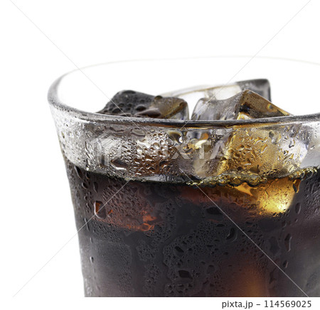 アイスコーヒー　（白背景） 114569025