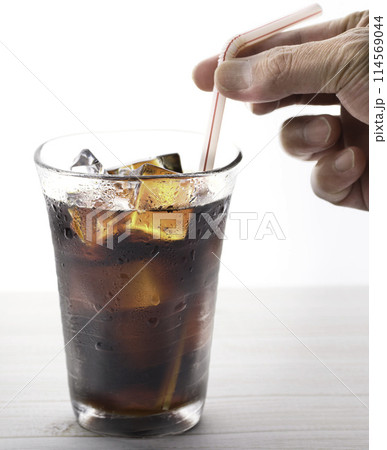 アイスコーヒー (白背景) アイスコーヒー (白背景) 114569044