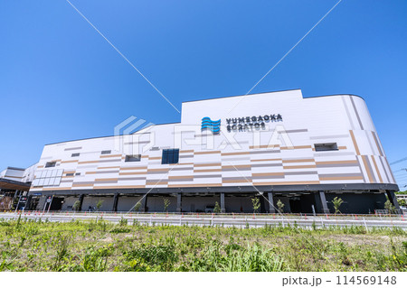 日本の横浜都市景観 横浜市営地下鉄 下飯田駅前のゆめが丘ソラトスなどを望む 114569148