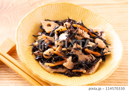 ヒジキの煮物 114570330