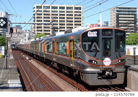 ［JR-O］大阪環状線323系電車（大阪デスティネーションキャンペーン） 114570766