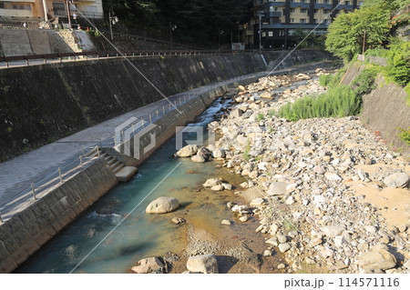 土湯温泉（荒川大橋） 114571116