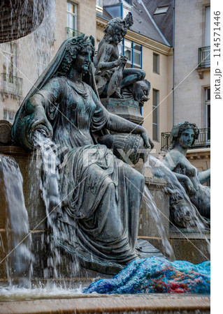 フランスの郊外のナントの景色 114571446