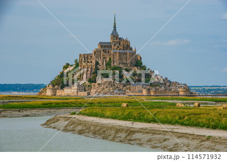 フランスの世界遺産のモンサンミシェル 114571932