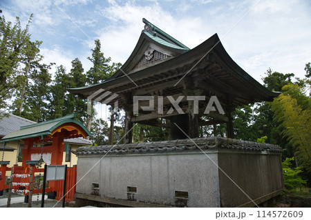 阿彌陀寺(熊野大鳥居門・ひとつ鐘)【和歌山県那智勝浦町】 阿彌陀寺(熊野大鳥居門・ひとつ鐘)【和歌山県那智勝浦町】 114572609