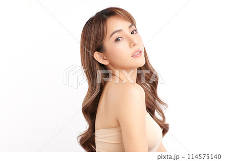 Beautiful young asian woman with clean fresh skin on white background, Face care, Facial treatment, Cosmetology, beauty and spa, Asian women portrait. Beautiful young asian woman with clean fresh skin on white background, Face care, Facial treatment, Cosmetology, beauty and spa, Asian women portrait. 114575140