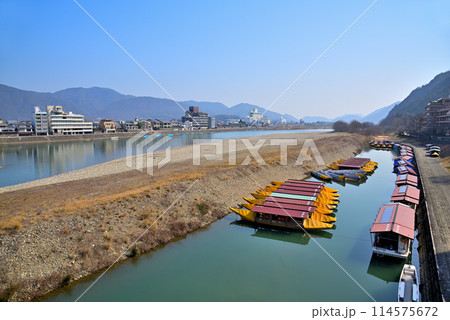 《岐阜県》岐阜市　長良橋からの長良川の風景 114575672
