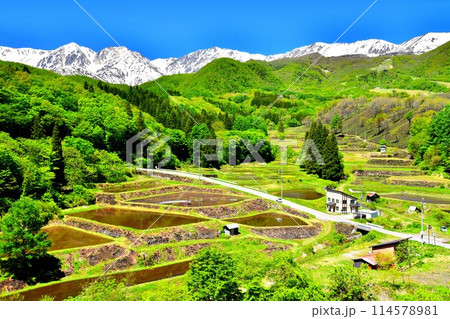 栂池パノラマ橋/松沢より白馬三山方面を望む(長野県小谷村)【2024.5】 栂池パノラマ橋/松沢より白馬三山方面を望む(長野県小谷村)【2024.5】 114578981