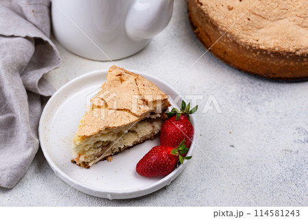 Homemade sweet cake with strawberry Homemade sweet cake with strawberry 114581243