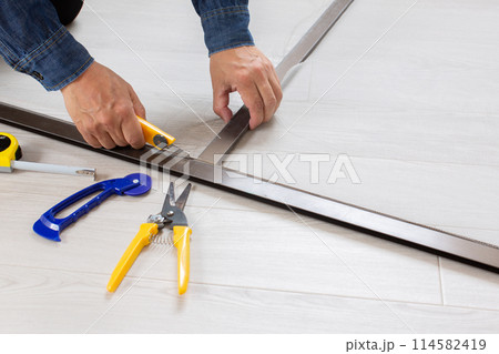 網戸の張り替え 114582419