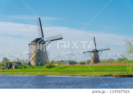 オランダ　キンデルダイク＝ エルスハウトの風車網 世界遺産 114587583