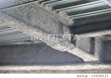 鉄骨の耐火被覆　イメージ 114588113