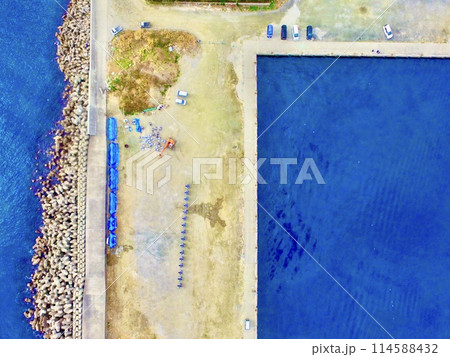 防波堤･港湾施設〜ドローンで空撮（平潟港／茨城県北茨城市） 114588432