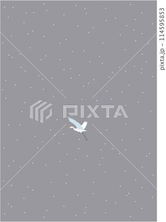 雪が降る中、一羽飛んでいるシラサギのイラスト（タテ） 114595853