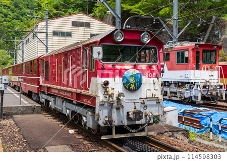 アプトいちしろ駅の風景 114598303
