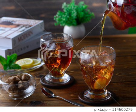 アイスティー  贅沢なお茶の時間 紅茶タイム (ティータイム)　紅茶 こうちゃ 114600279