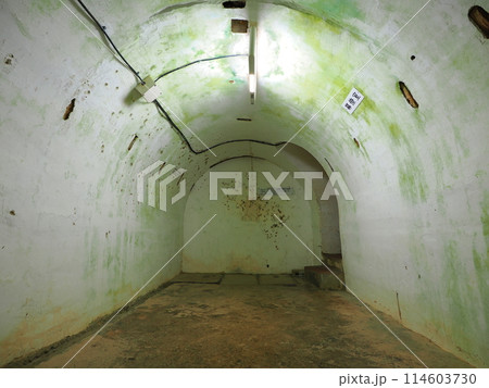 沖縄 旧海軍司令部壕 幕僚室 沖縄 旧海軍司令部壕 幕僚室 114603730