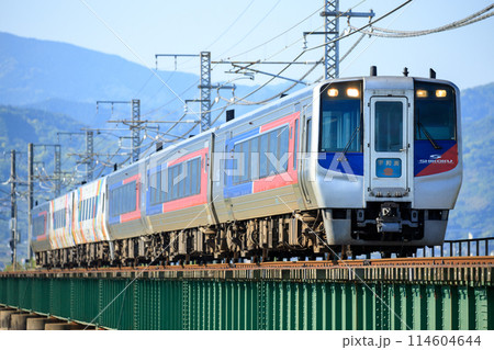 N2000系　特急「宇和海」（JR四国） 114604644